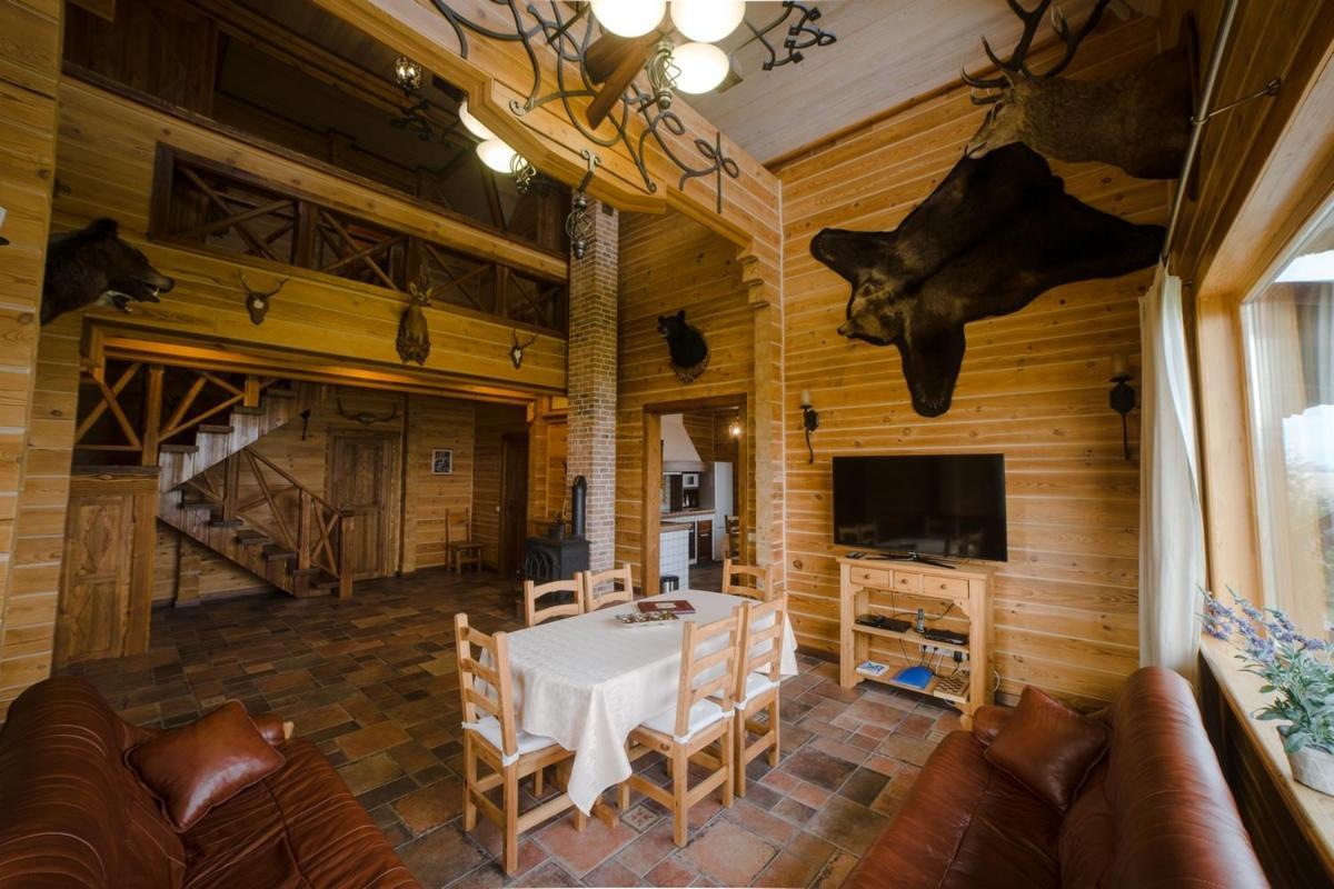 Recreation Center "Tri Medvedja" Ustye Bagian luar foto